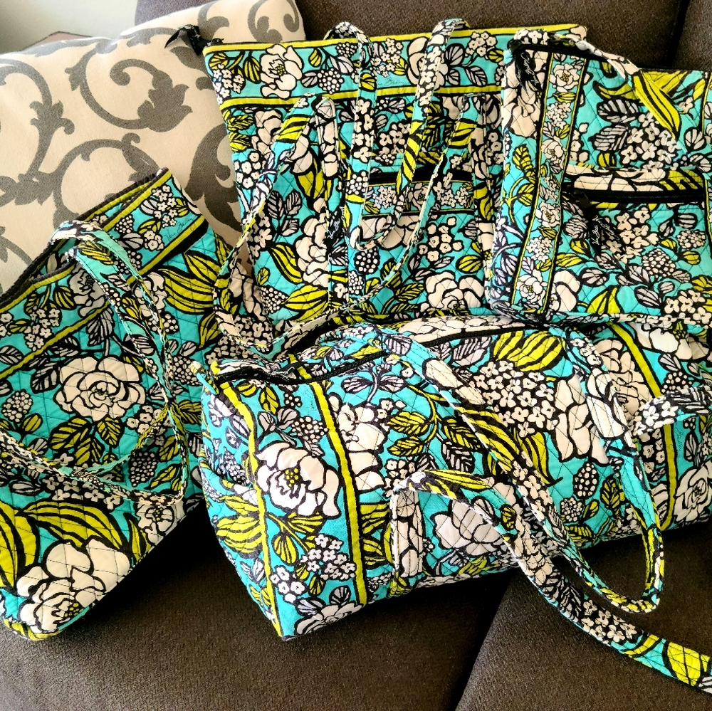 VB Island Bloom Bundle